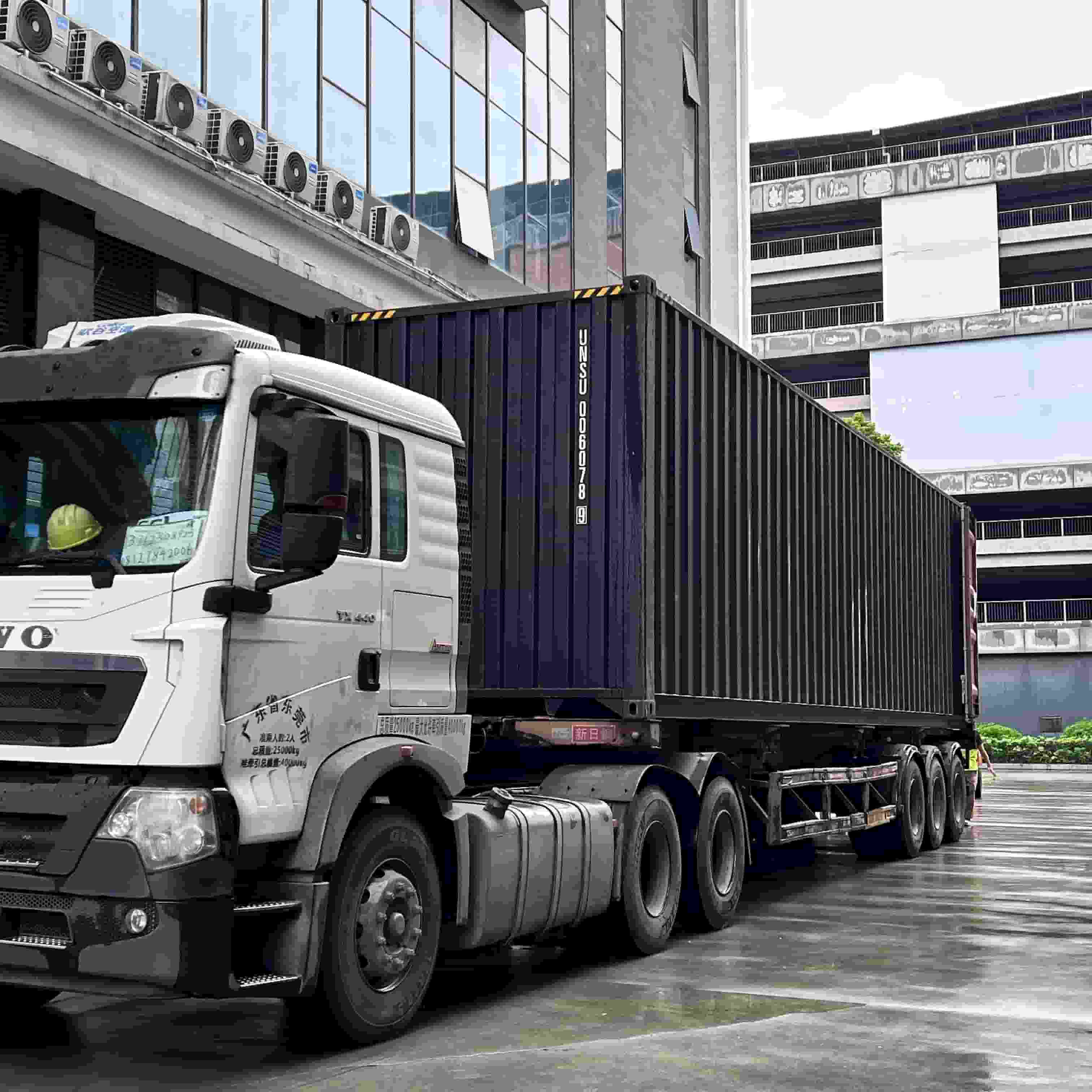 Hengeng Autoteile erledigt erfolgreich die Aufgabe des Exportcontainers.